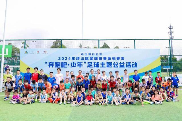 CBA狂野一日！2笔大交易诞生，4人完成签约，胡金秋交易被喊停
